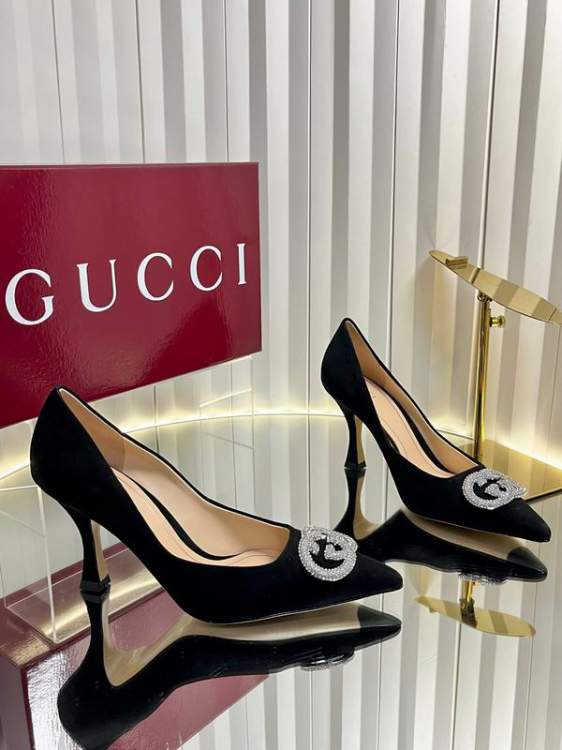 Picture of Gucci Shoes _SKUGuccisz35-42mnq12287561